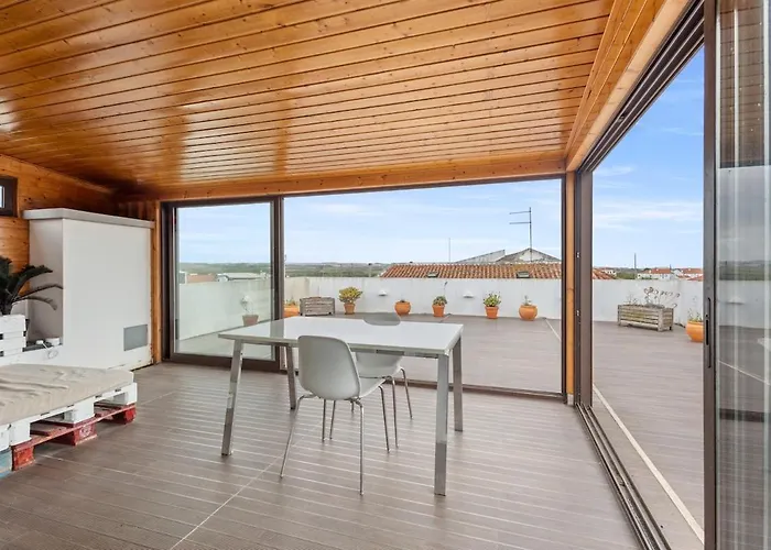 Penthouse * Ferrel (Leiria)