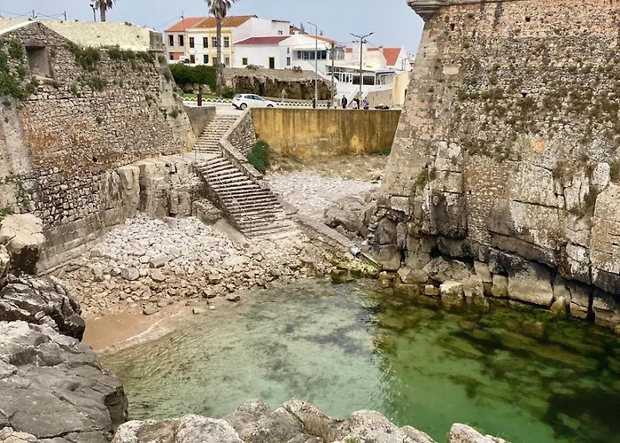 Penthouse * Ferrel (Leiria)